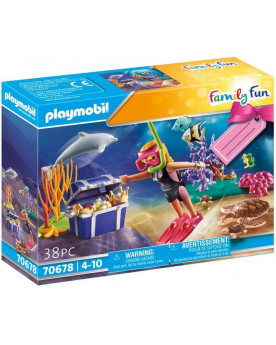 PLONGEUSE SOUS-MARINE
