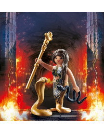 FEMME SERPENT