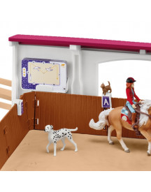 GRAND MANÈGE EQUESTRE