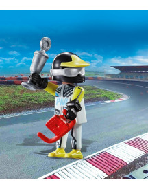 PILOTE DE COURSE