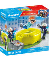 POMPIERS AVEC COUSSIN DE SAUVETAGE