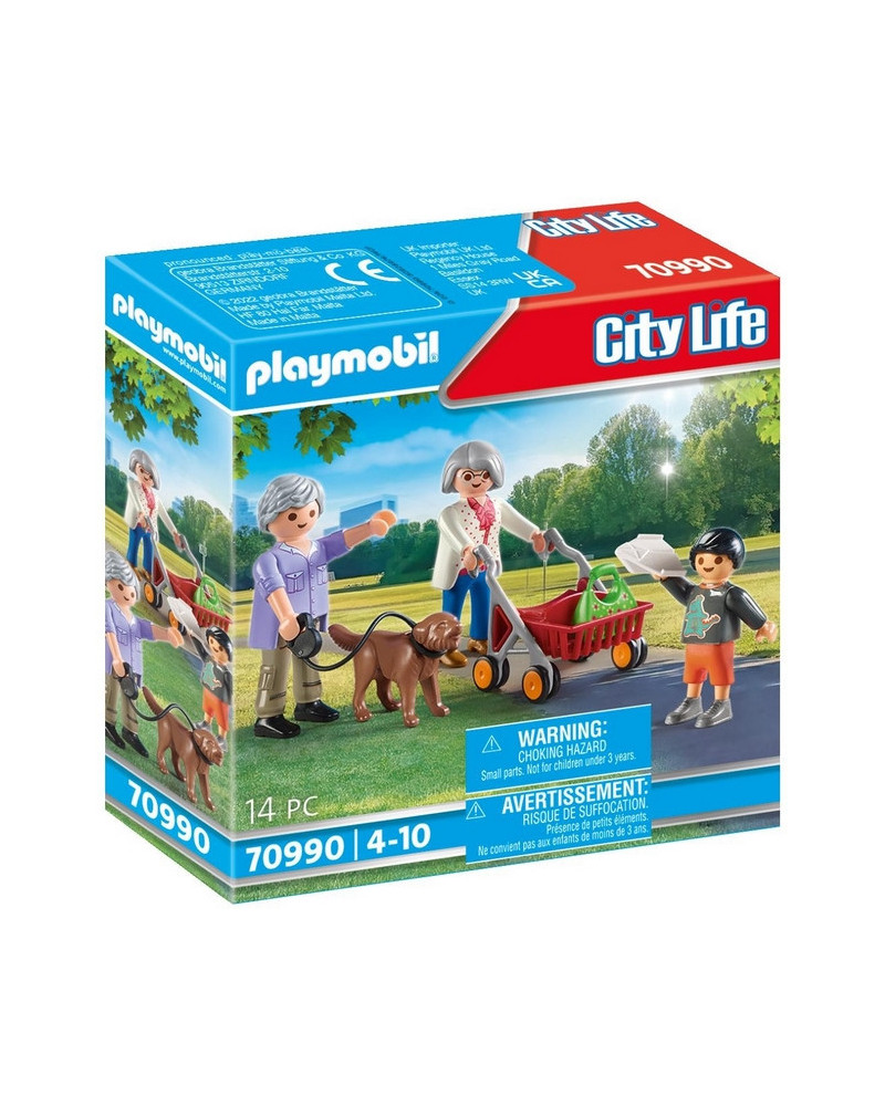 GRANDS-PARENTS AVEC PETIT-FILS