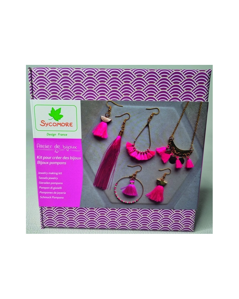 ATELIER BIJOUX POMPONS