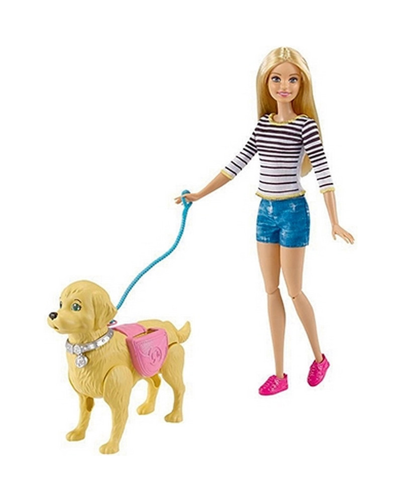 BARBIE ET SON CHIEN EN BALADE