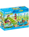 AIRE DE JEUX POUR CHIENS