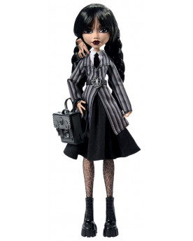 WEDNESDAY POUPEE SCHOOL