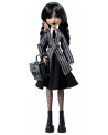 WEDNESDAY POUPEE SCHOOL