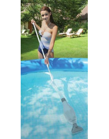 ASPIRATEUR DE PISCINE
