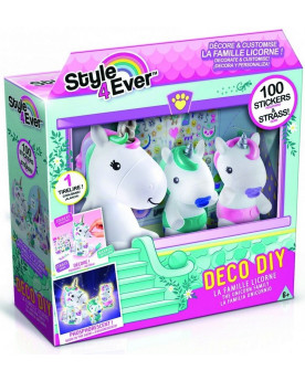 LA FAMILLE LICORNE A DECORER