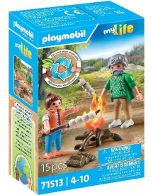 GRAND-PERE AVEC PETITE FILLE ET FEU DE C