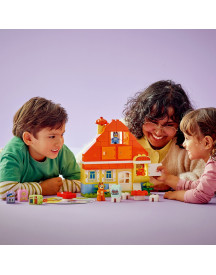LA MAISON DE FAMILLE DE BLUEY ET LE JEU