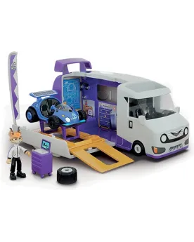 1000 BORNES CHALLENGE CARAVANE MISS EMY  Pour préparer les voitures...