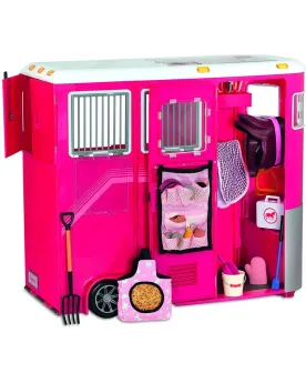 VAN POUR CHEVAUX  Peut accueillir des chevaux de 51 cm. Nombreux ac...