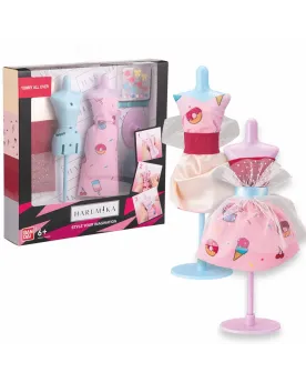 HARUMIKA COFFRET STYLISTE 2 MANNEQUINS Comme une créatrice de mode,...