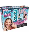 SHAKY POP NAIL STUDIO Applique le vernis sur tes ongles, choisis ta...
