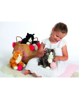 PELUCHE CHAT MIMIZ 28CM ASS.  28 cm. Au choix. GPS54878  Âge Minimu...