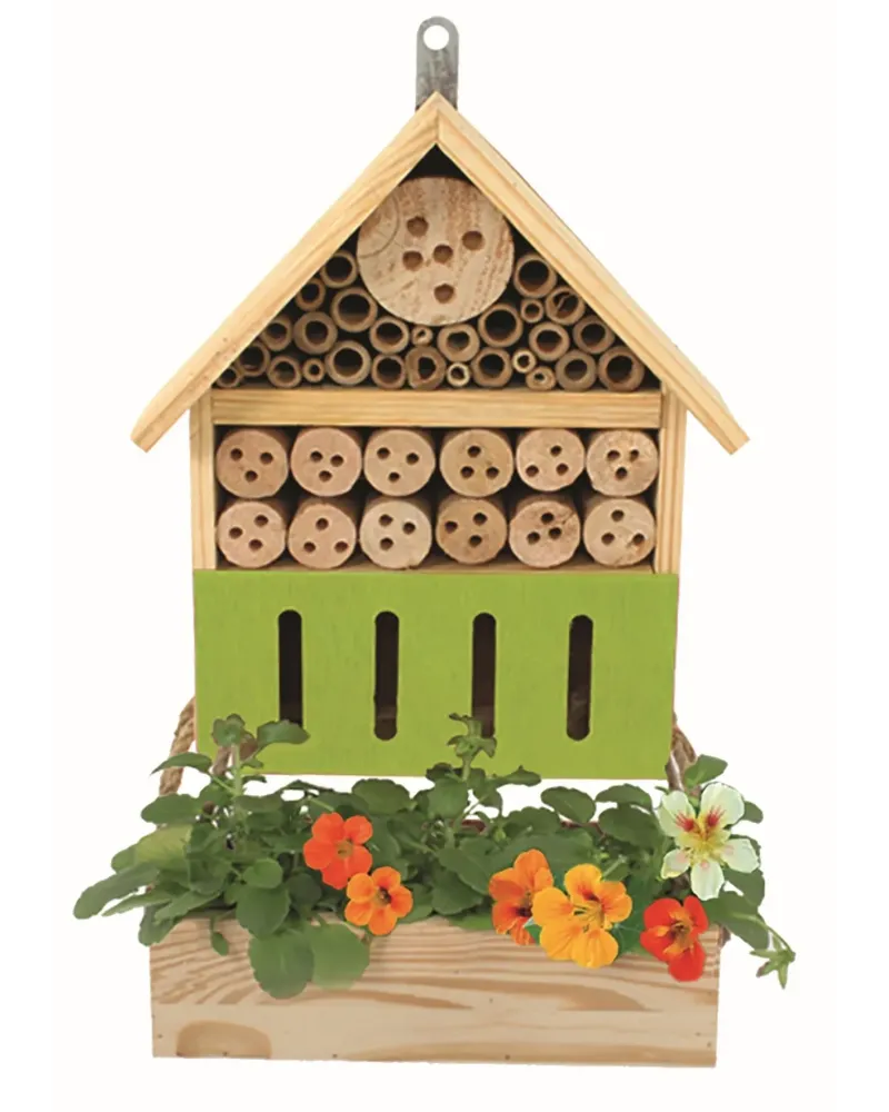 HOTEL A INSECTES + JARDINIERE  Avec jardinière, graines et terreau....