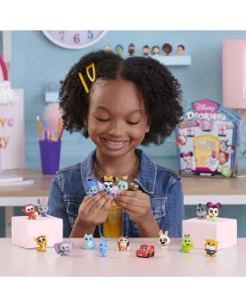 DOORABLES DISNEY FIGURINES
