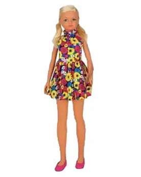 POUPEE MARIA 105CM 105 cm. Tu peux l'habiller avec tes robes et la ...