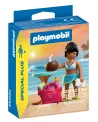 VACANCIERE A LA PLAGE