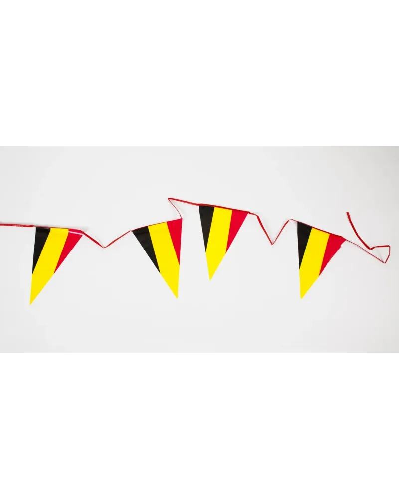 CHAINETTE DRAPEAUX BELGIQUE 10M  Longueur : 10 M. BLD61910  Âge Min...