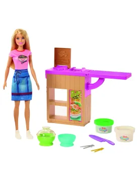 BARBIE ATELIER DE PATES  Moule des spaghettis et des légumes avec l...