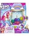 PETIT PONEY LA LANTERNE DE SUNNY  Place un cristal qui renferme une...