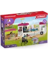 CAMPING-CAR EQUESTRE  Pour 4 chevaux et 1 paddock couvert à l'extér...