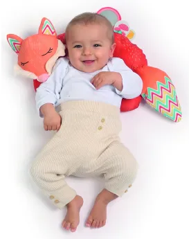 COUSSIN D'ACTIVITES RENARD  Evolutif, il permet à bébé de jouer sur...