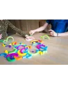 RECREE LA FIGURINE  Jeu avec des arcs en bois et des modèles pour j...