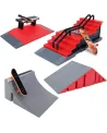 SKATE PARK  4 obstacles, 3 skates à doigt et 1 BMX. Outils et roues...