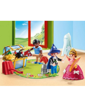 ENFANTS ET MALLE DE...